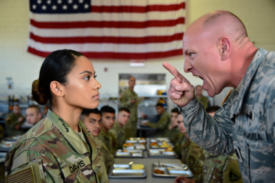 WE’LL D3STROY YOUR LIFE!” Soldiers Trapped Her in the Mess Hall—Until They Found Out She Was a Navy SEAL