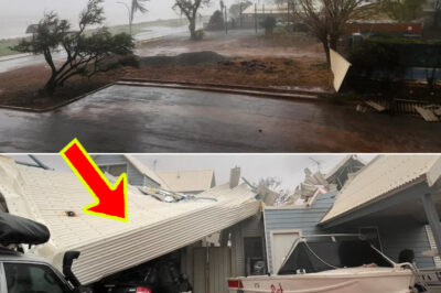 T3rrifying Scenes as Cyclone Narelle R-i-ps Through Western Australia — Is the Worst Still to Come?