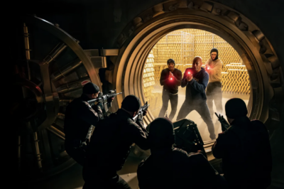 “JUST AS THE GOLD THIEVES OPENED THE VAULT…” ⚡ Shadowy Figures of the Navy SEALs Appeared from EVERY DARK CORNER, and the Lightning-Fast Ambush Left Everyone Frozen in Sh0ck